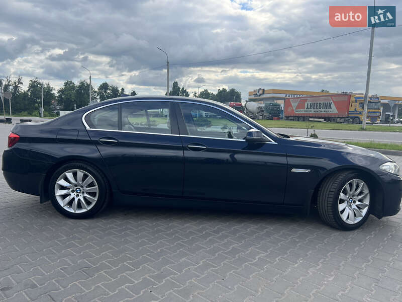 Седан BMW 5 Series 2016 в Виннице