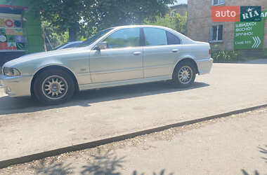 Седан BMW 5 Series 2002 в 