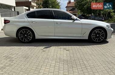 Седан BMW 5 Series 2017 в 