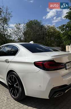 Седан BMW 5 Series 2017 в 