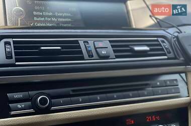 Седан BMW 5 Series 2010 в 