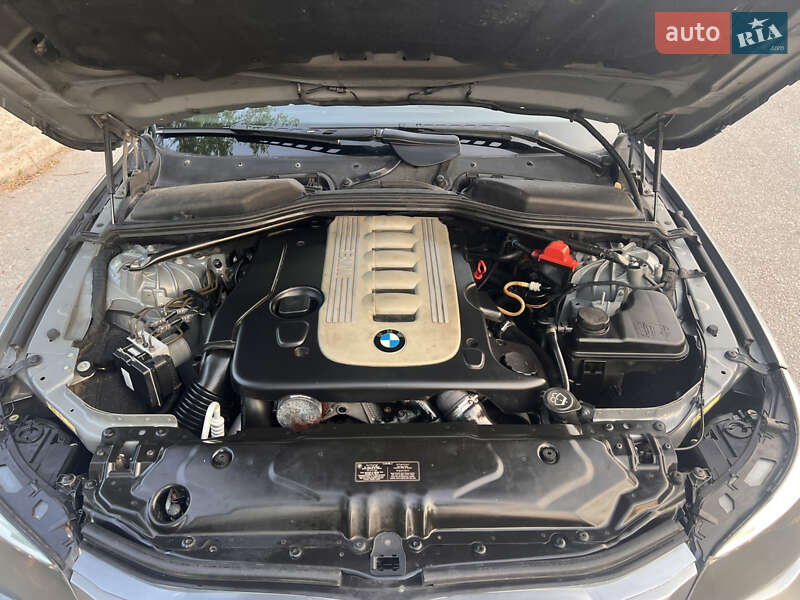 Універсал BMW 5 Series 2005 в Запоріжжі