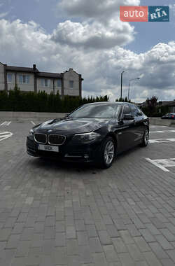 Седан BMW 5 Series 2014 в Ровно