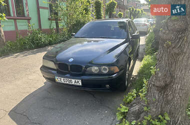 Седан BMW 5 Series 2000 в 
