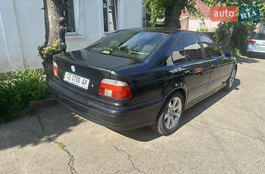 Седан BMW 5 Series 2000 в Чернівцях