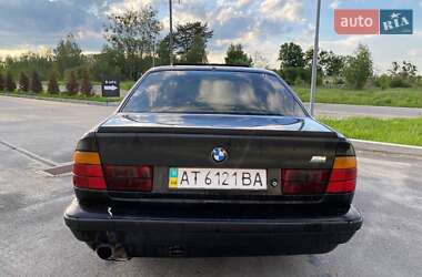 Седан BMW 5 Series 1990 в 