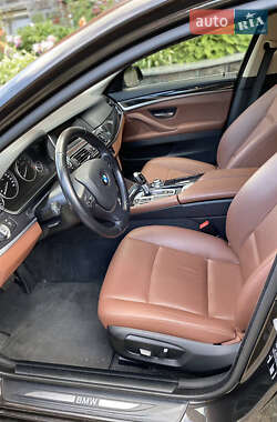 Седан BMW 5 Series 2016 в 