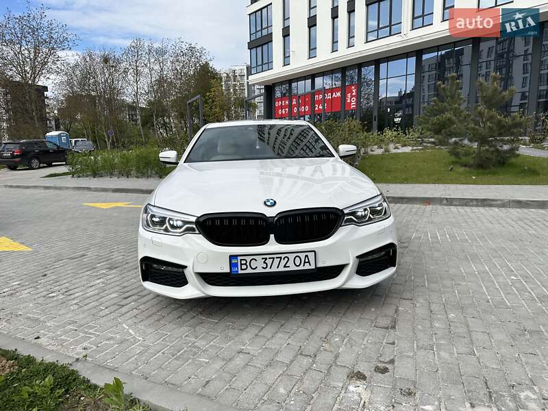 Седан BMW 5 Series 2019 в Львове