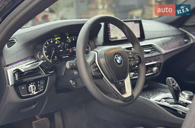 Седан BMW 5 Series 2017 в 
