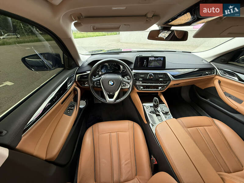 Седан BMW 5 Series 2018 в Києві