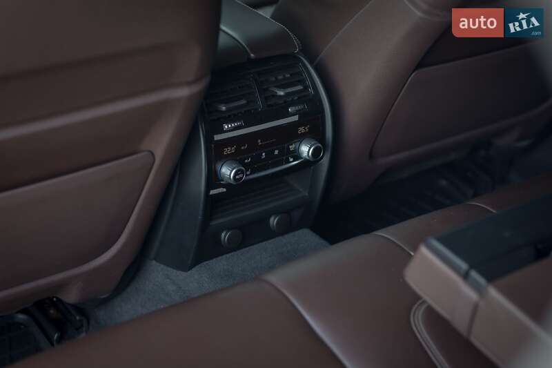 Седан BMW 5 Series 2018 в Киеве