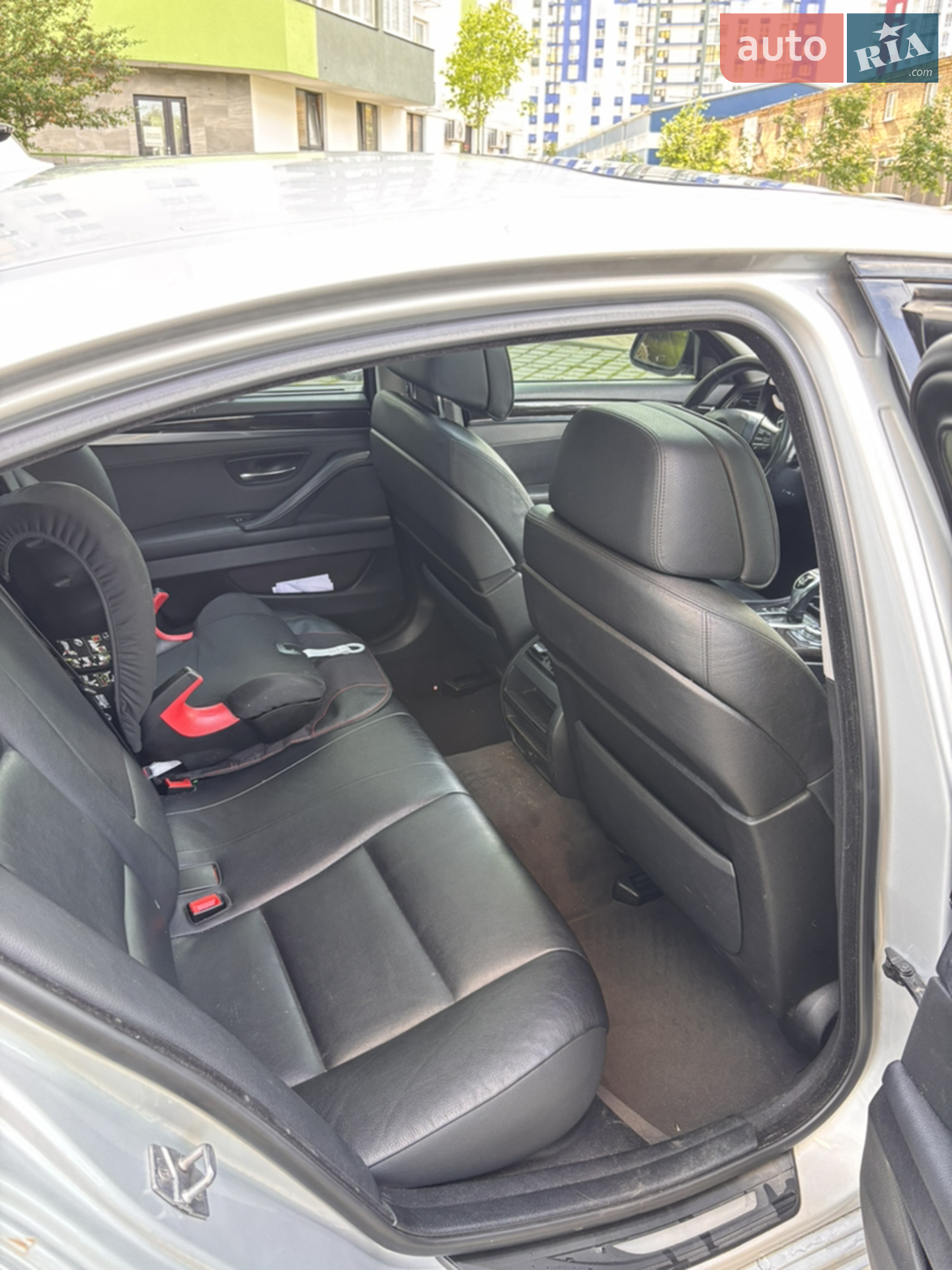 2011 BMW 5er - мініатюра 5