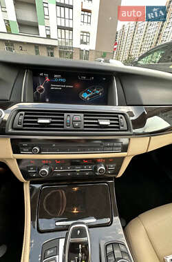 Седан BMW 5 Series 2015 в 