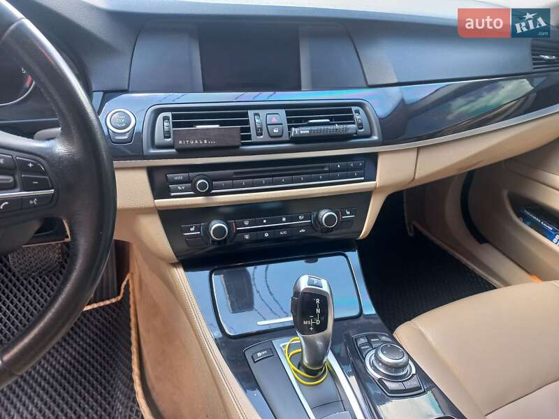 Универсал BMW 5 Series 2011 в Черновцах