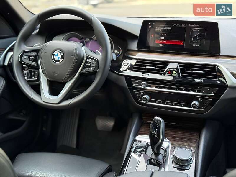 Седан BMW 5 Series 2019 в Одессе