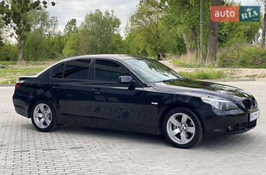 Седан BMW 5 Series 2005 в 
