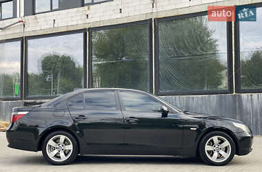 Седан BMW 5 Series 2005 в 