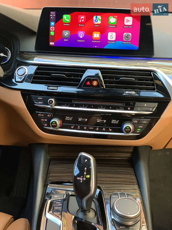 Седан BMW 5 Series 2019 в Тернополе