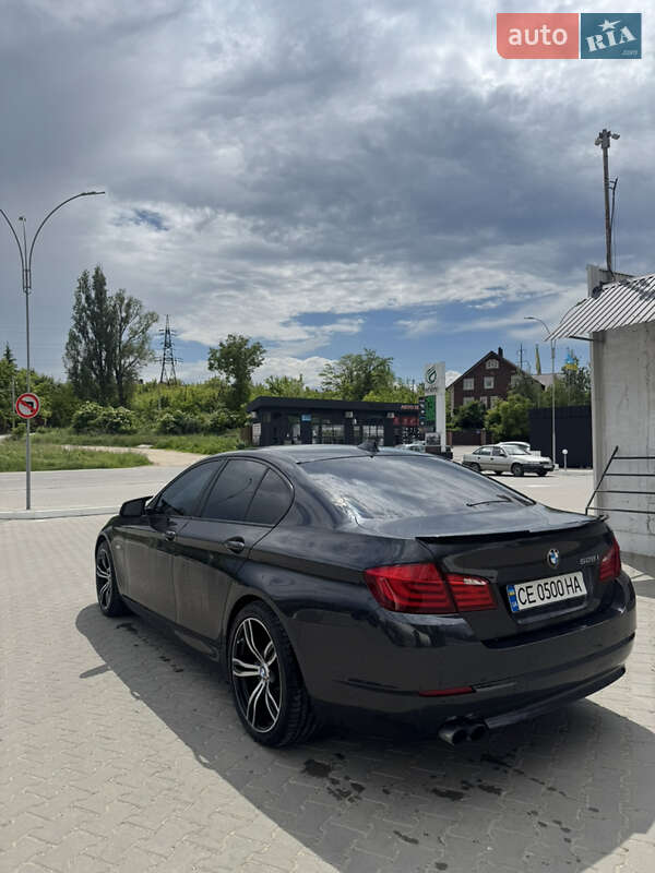 Седан BMW 5 Series 2013 в Черновцах