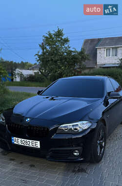 Седан BMW 5 Series 2016 в Днепре
