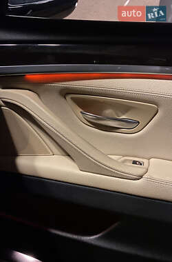 Седан BMW 5 Series 2015 в 