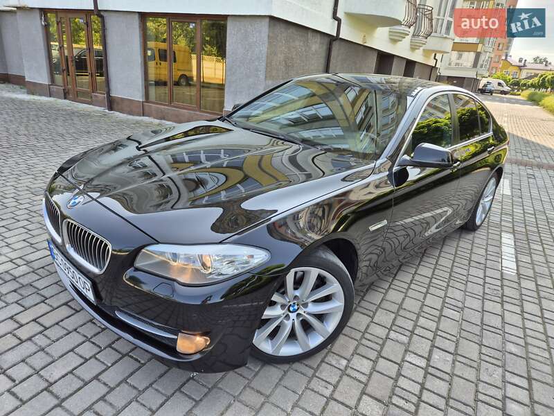 Седан BMW 5 Series 2013 в Ивано-Франковске