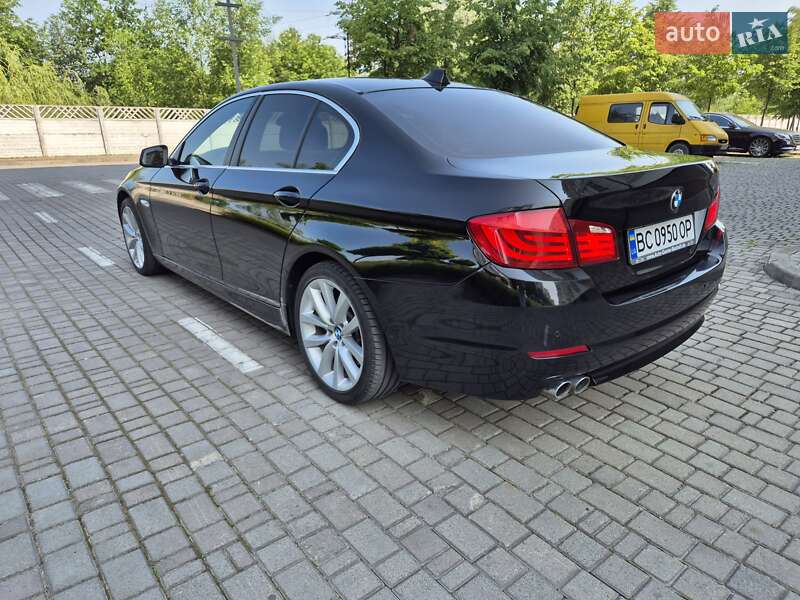 Седан BMW 5 Series 2013 в Ивано-Франковске