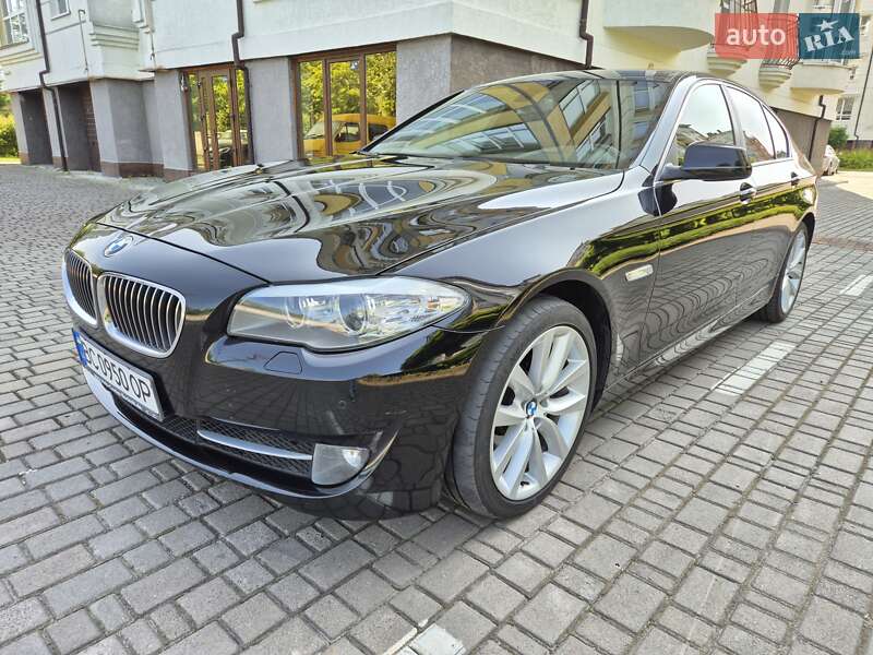 Седан BMW 5 Series 2013 в Ивано-Франковске