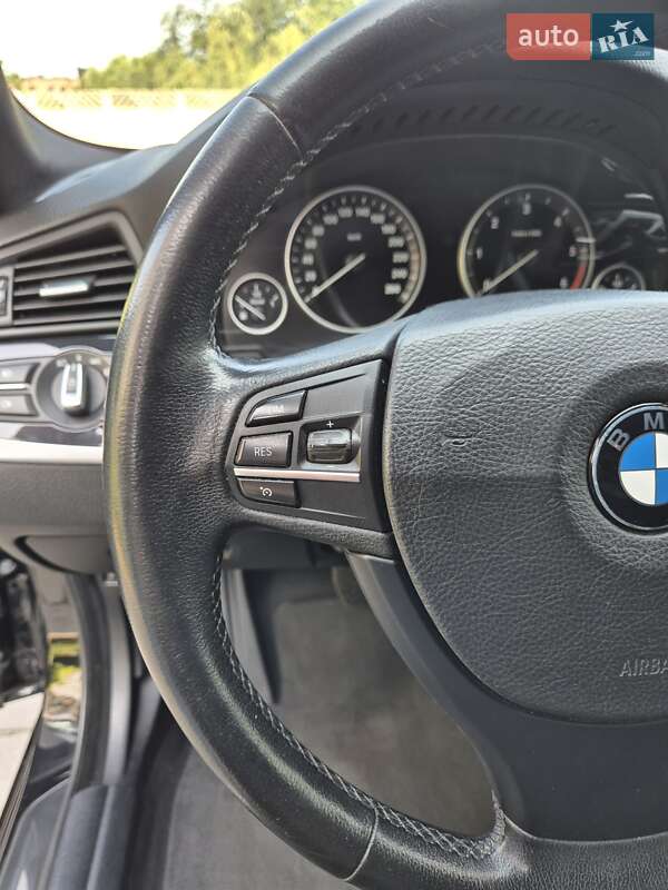 Седан BMW 5 Series 2013 в Ивано-Франковске