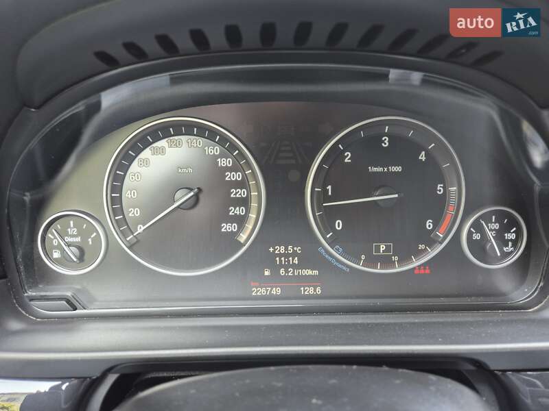 Седан BMW 5 Series 2013 в Ивано-Франковске