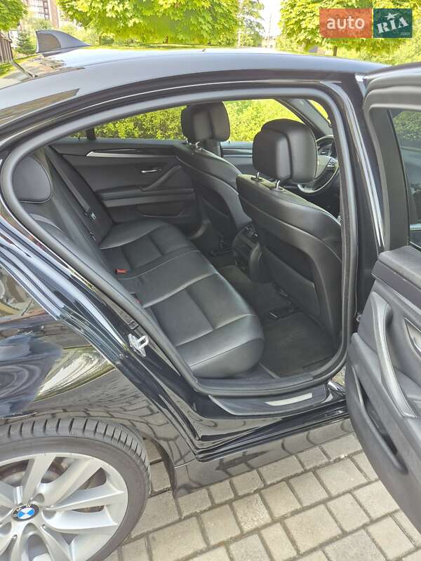 Седан BMW 5 Series 2013 в Ивано-Франковске