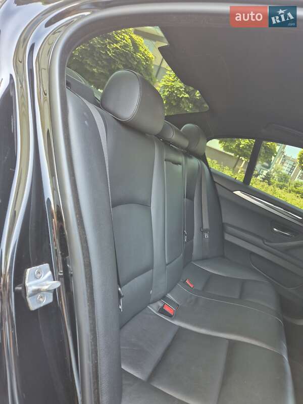 Седан BMW 5 Series 2013 в Ивано-Франковске