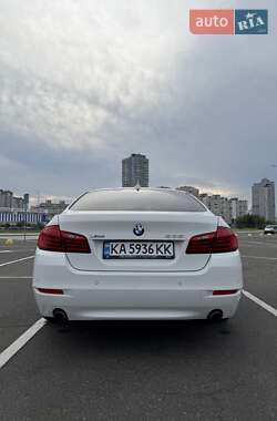 Седан BMW 5 Series 2015 в 