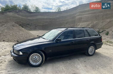 Универсал BMW 5 Series 2001 в 