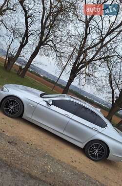 Седан BMW 5 Series 2011 в 
