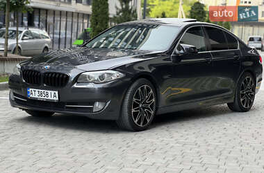 Седан BMW 5 Series 2010 в 