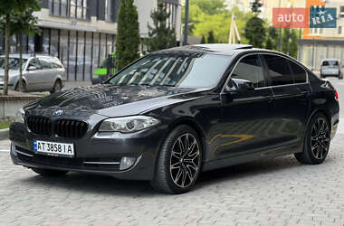 Седан BMW 5 Series 2010 в 