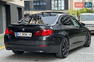 Седан BMW 5 Series 2010 в 