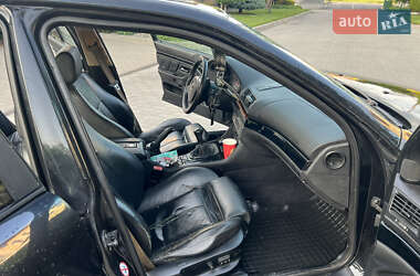 Седан BMW 5 Series 2000 в 