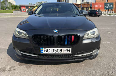 Седан BMW 5 Series 2013 в Львове