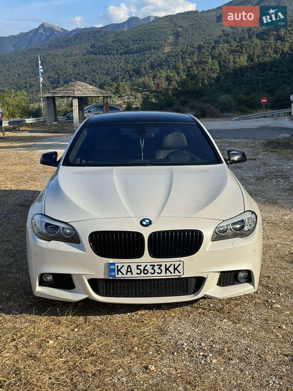 BMW 5 Series 2012