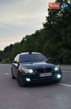 Седан BMW 5 Series 2009 в 