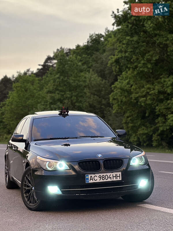 Седан BMW 5 Series 2009 в Владимире