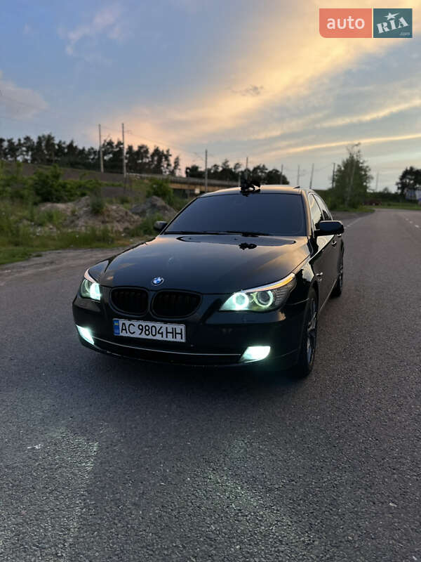 Седан BMW 5 Series 2009 в Владимире
