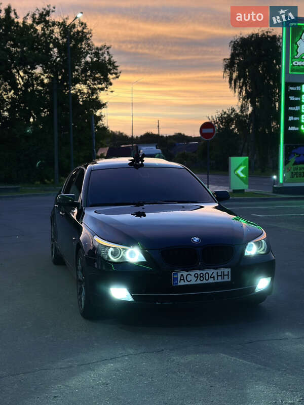 Седан BMW 5 Series 2009 в Владимире