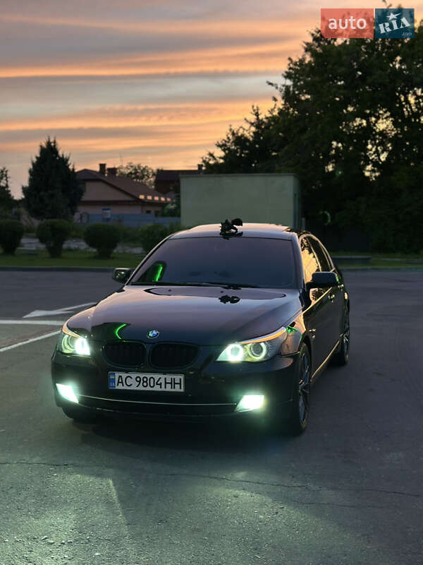Седан BMW 5 Series 2009 в Владимире