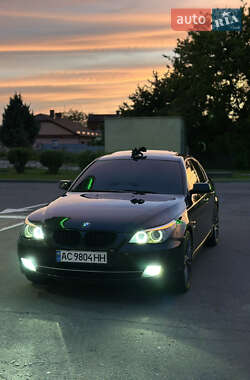 Седан BMW 5 Series 2009 в 