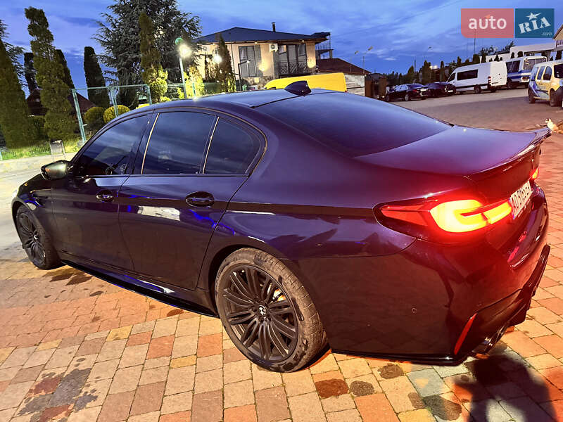 Седан BMW 5 Series 2017 в Ужгороде