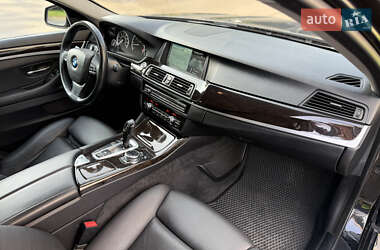 Седан BMW 5 Series 2013 в 