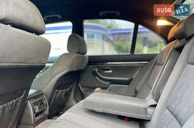 Седан BMW 5 Series 2000 в 